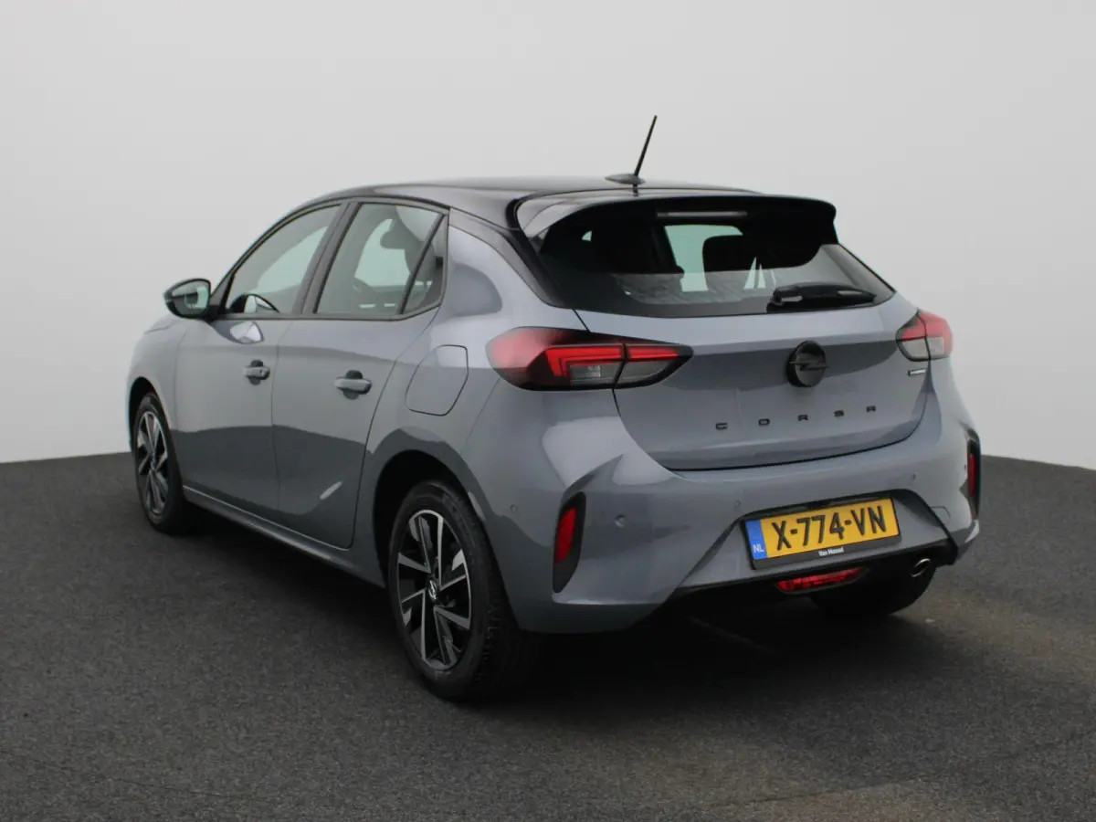 1.2 Turbo Hybrid GS | CAMERA | PARKEERSENSOREN | STOEL-STUUR VERWARMING | DIGITAAL DASHBOARD | LED | CLIMATE CONTROL | LMV |