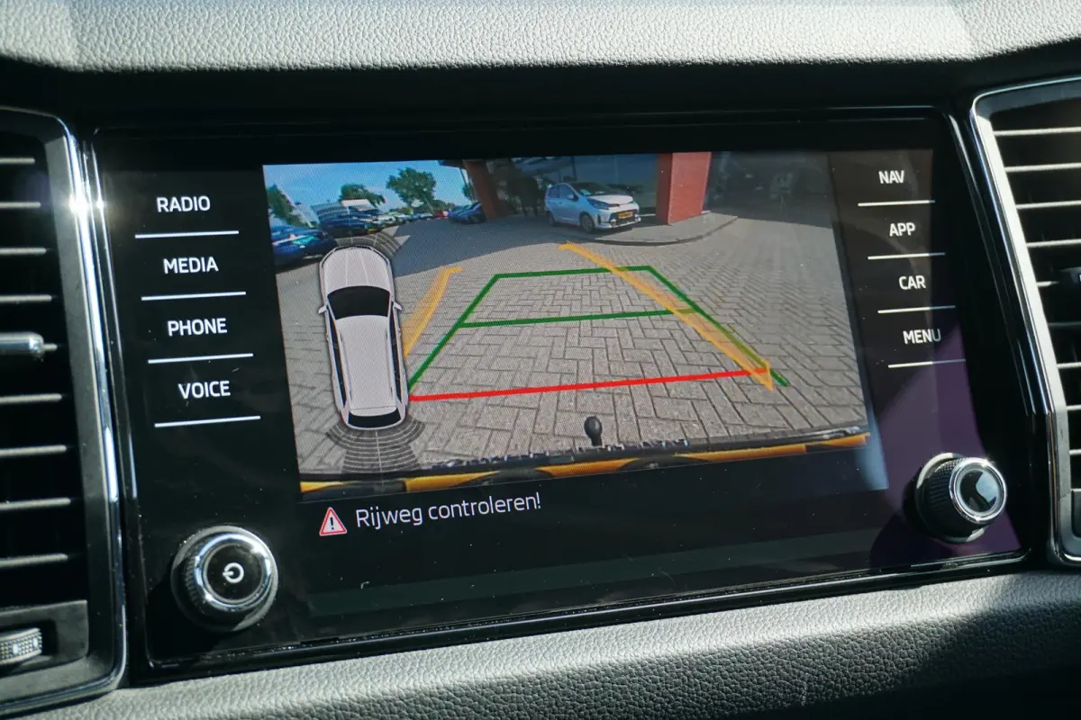 1.5 TSI Style 7p. + CAMERA / APPLE CARPLAY / KEYLESS / TREKHAAK / ACC