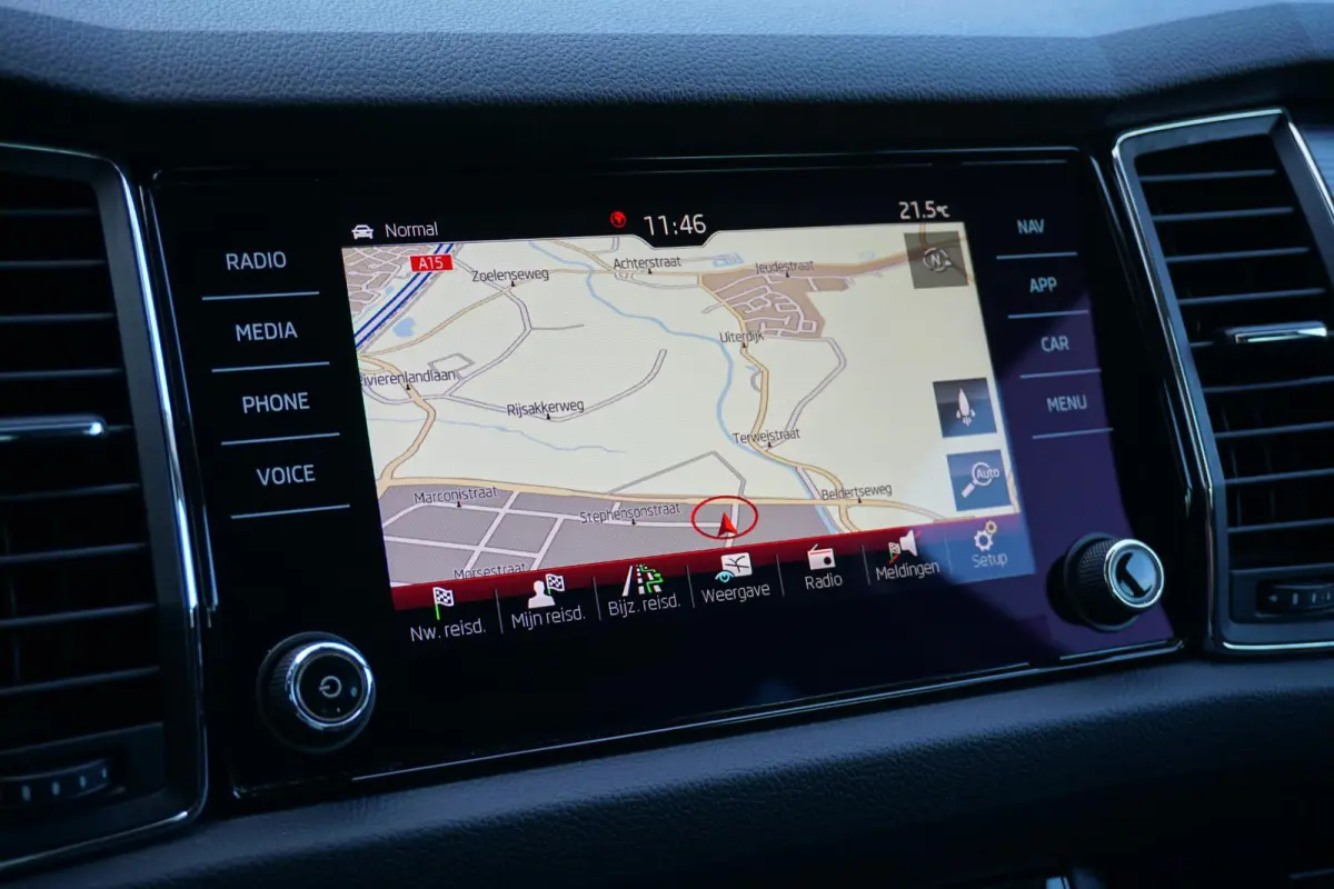 1.5 TSI Style 7p. + CAMERA / APPLE CARPLAY / KEYLESS / TREKHAAK / ACC
