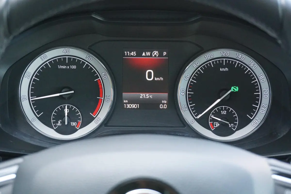 1.5 TSI Style 7p. + CAMERA / APPLE CARPLAY / KEYLESS / TREKHAAK / ACC