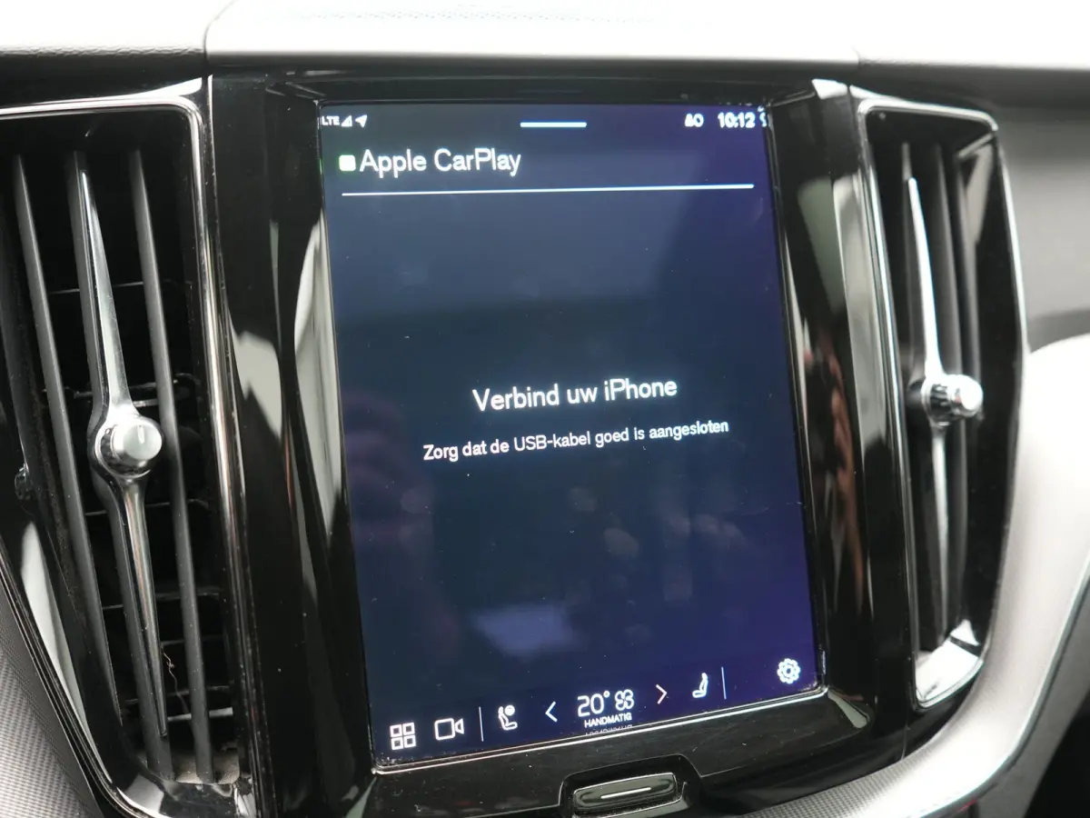 T6 AWD R-Design PHEV 340pk Dealer O.H. | Panodak | Adaptive Cruise | Head Up | 360 Camera | Harman / Kardon | Lederen Sportstoelen Memory & Verwarmd | Stuur Verwarmd | Google Assistent | Key