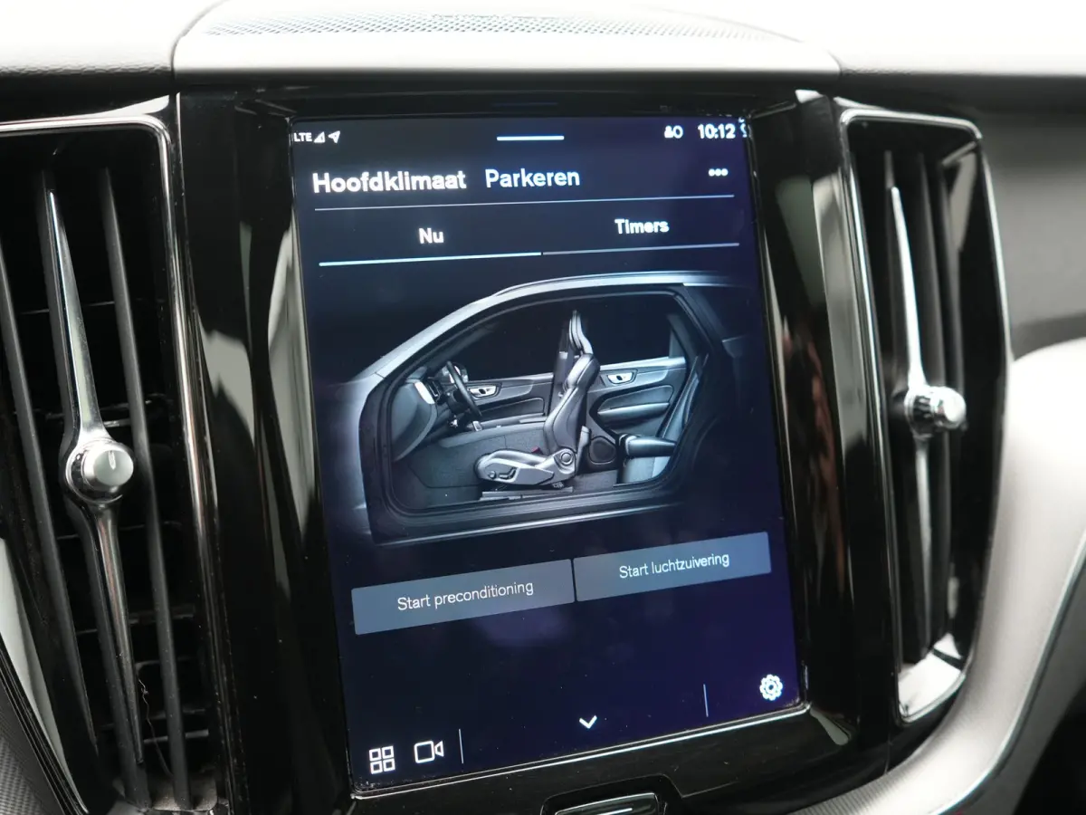 T6 AWD R-Design PHEV 340pk Dealer O.H. | Panodak | Adaptive Cruise | Head Up | 360 Camera | Harman / Kardon | Lederen Sportstoelen Memory & Verwarmd | Stuur Verwarmd | Google Assistent | Key
