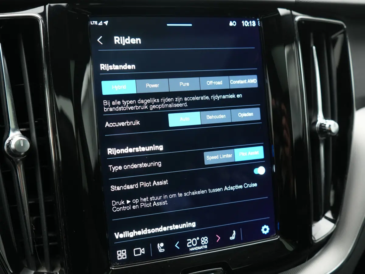 T6 AWD R-Design PHEV 340pk Dealer O.H. | Panodak | Adaptive Cruise | Head Up | 360 Camera | Harman / Kardon | Lederen Sportstoelen Memory & Verwarmd | Stuur Verwarmd | Google Assistent | Key