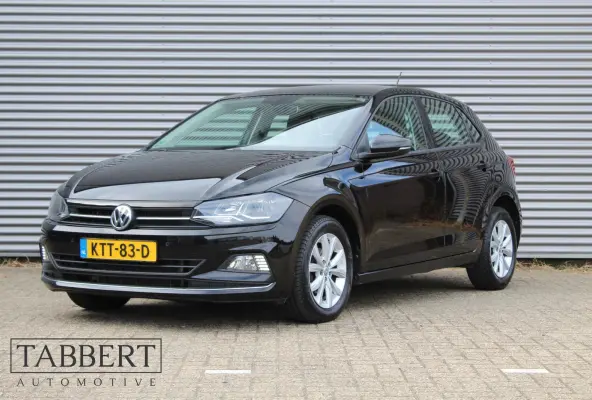 1.0 TSI Highline Automaat Zwart