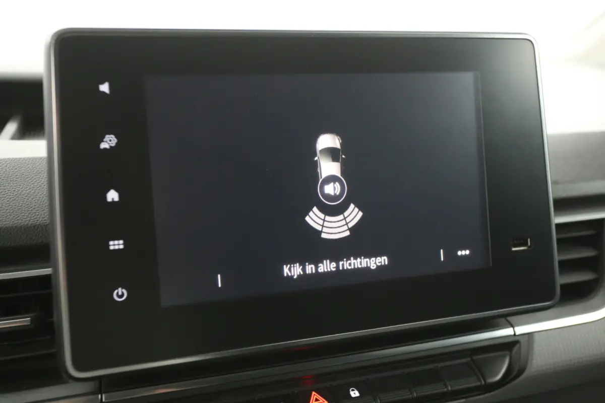 1.5 Blue dCi 95pk | Clima | Cruise | Carplay | Trekhaak | Navi | Parkeersensoren