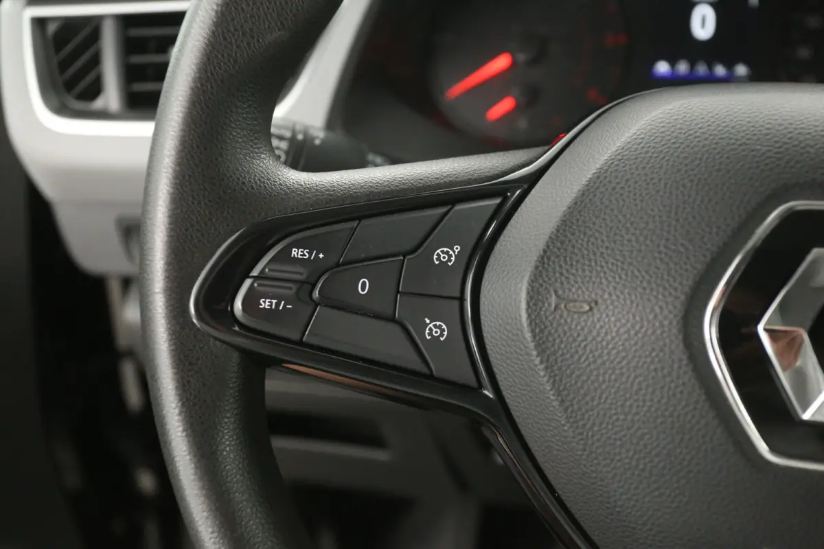 1.5 Blue dCi 95pk | Clima | Cruise | Carplay | Trekhaak | Navi | Parkeersensoren