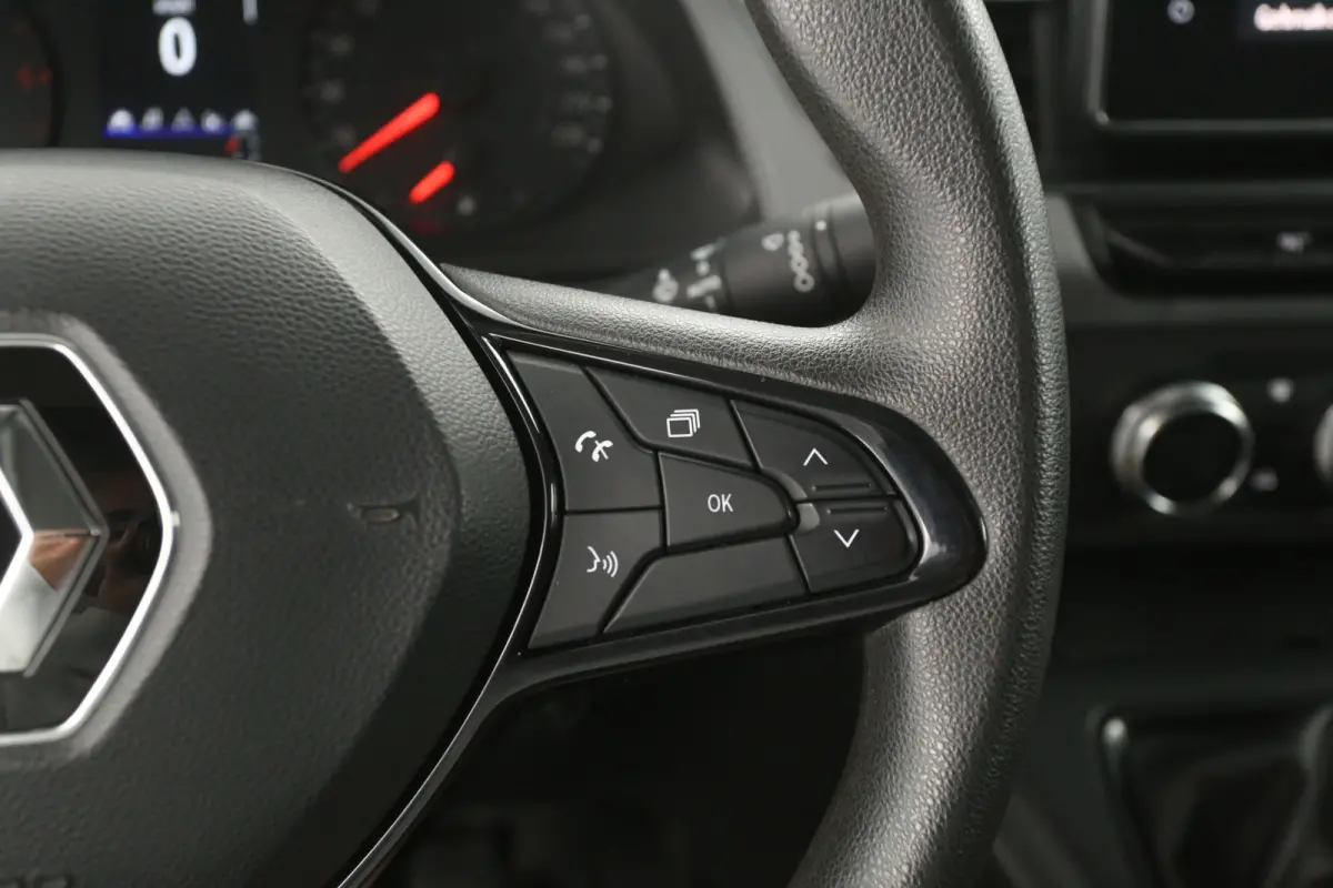 1.5 Blue dCi 95pk | Clima | Cruise | Carplay | Trekhaak | Navi | Parkeersensoren