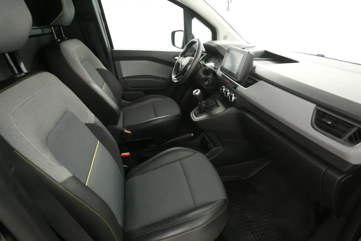 1.5 Blue dCi 95pk | Clima | Cruise | Carplay | Trekhaak | Navi | Parkeersensoren