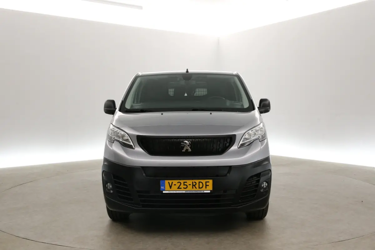 Elektrisch 75 kWh L2H1 Long Range | Snelladen | SOH 90% | Airco | Cruise | Camera | 3 Zits | 2xSchuifdeur | Carplay