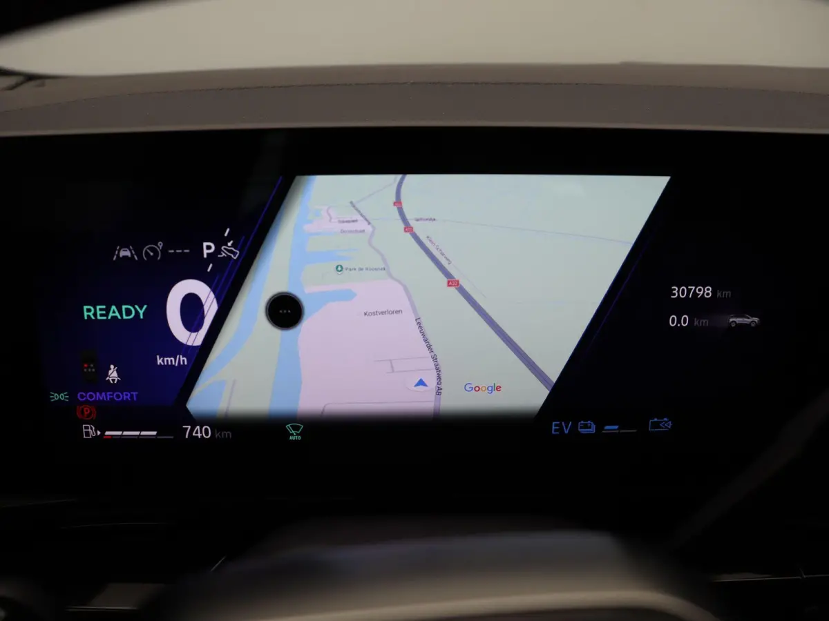 1.2 E-Tech full hybrid 200 iconic esprit Alpine | Facelift | Stoel-stuurverwarming | Adaptieve cruise control | Elektrisch bedienbare stoelen | Navigatie |