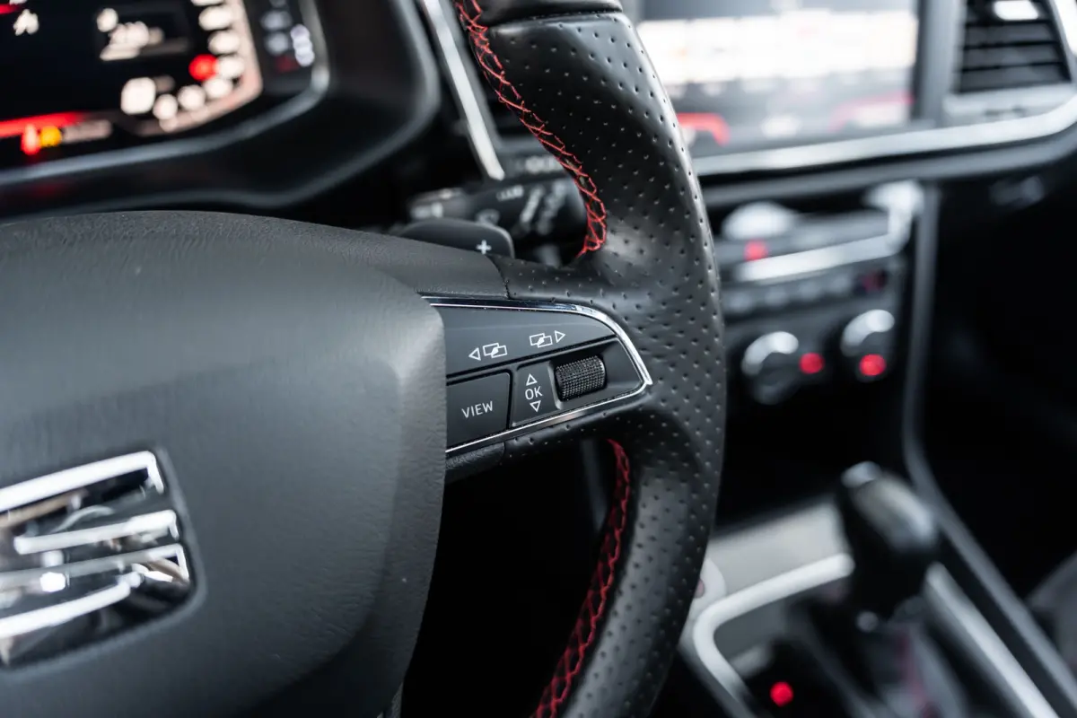 1.5 TSI FR Ultimate Edition Black VIRTUAL*ACC*DCC*PANO*KEYLESS*BEATS*LANE