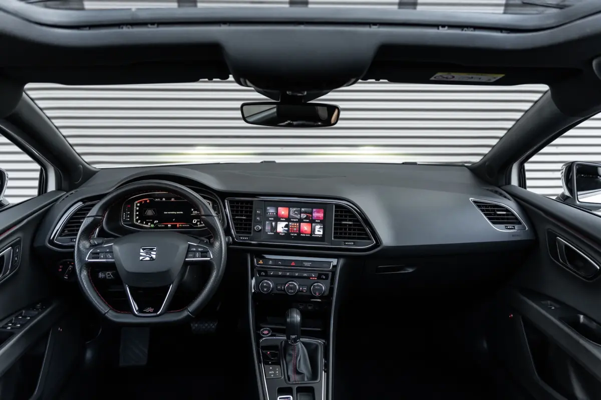 1.5 TSI FR Ultimate Edition Black VIRTUAL*ACC*DCC*PANO*KEYLESS*BEATS*LANE