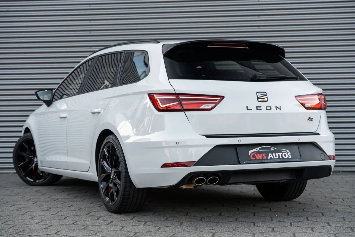 1.5 TSI FR Ultimate Edition Black VIRTUAL*ACC*DCC*PANO*KEYLESS*BEATS*LANE