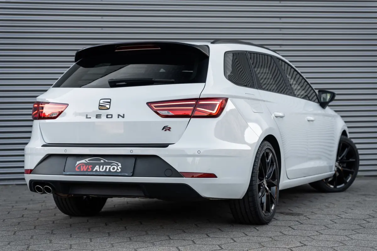 1.5 TSI FR Ultimate Edition Black VIRTUAL*ACC*DCC*PANO*KEYLESS*BEATS*LANE