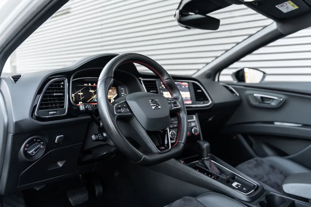 1.5 TSI FR Ultimate Edition Black VIRTUAL*ACC*DCC*PANO*KEYLESS*BEATS*LANE