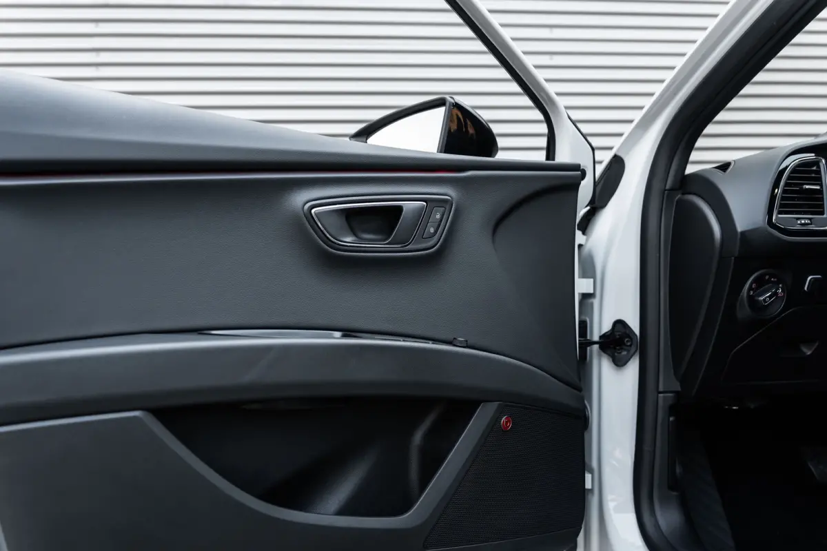 1.5 TSI FR Ultimate Edition Black VIRTUAL*ACC*DCC*PANO*KEYLESS*BEATS*LANE