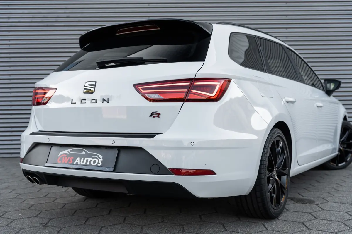 1.5 TSI FR Ultimate Edition Black VIRTUAL*ACC*DCC*PANO*KEYLESS*BEATS*LANE