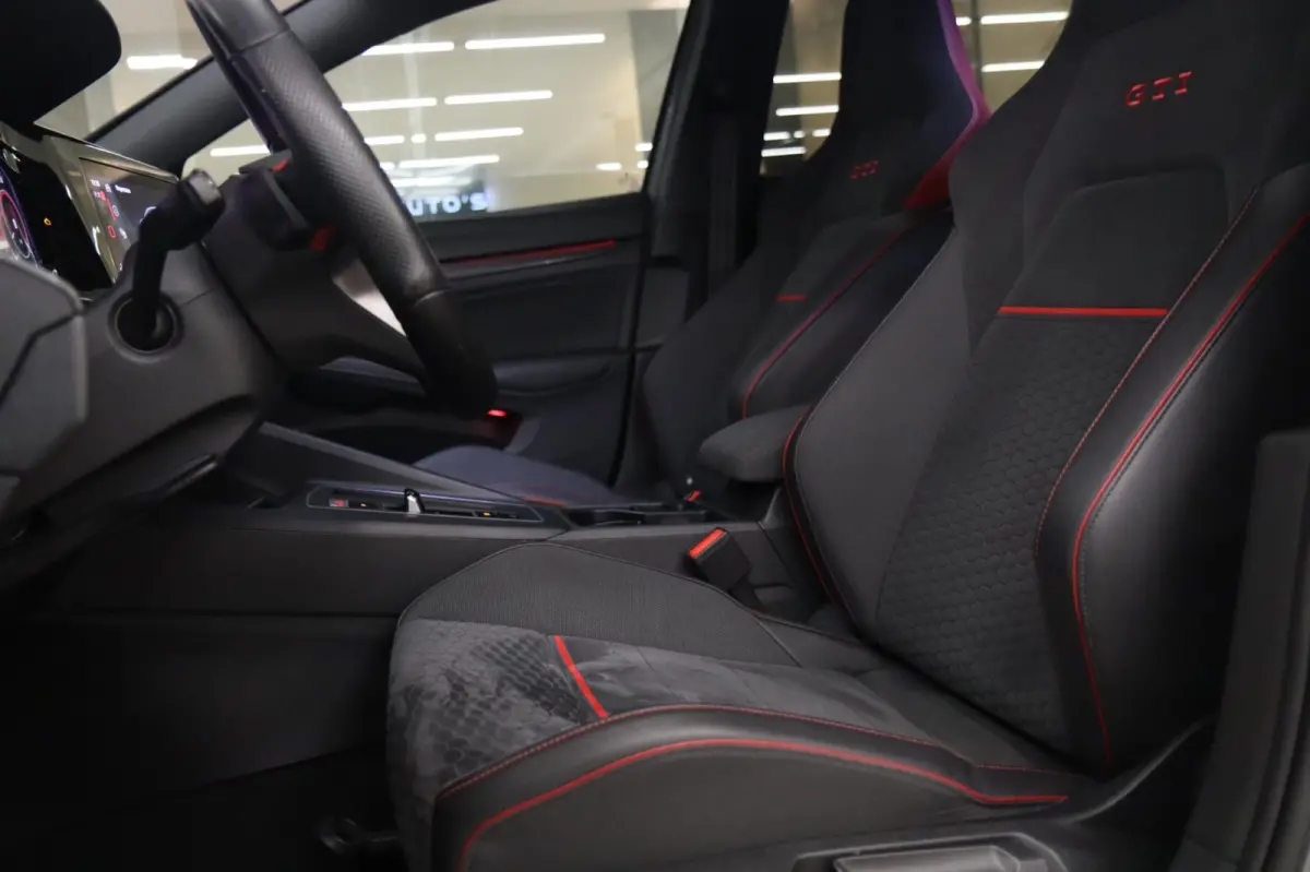 2.0 TSI GTI 45 JAHRE CLUBSPORT AKRA/PANO/CARPLAY/IQ/VOL