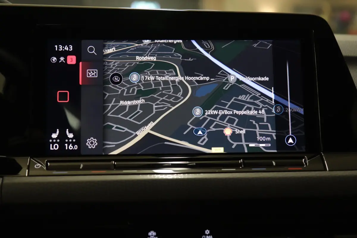 2.0 TSI GTI 45 JAHRE CLUBSPORT AKRA/PANO/CARPLAY/IQ/VOL