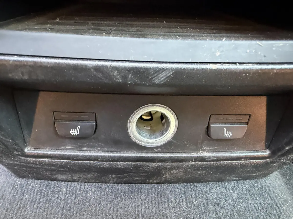 xDrive40e | Panoramadak | Head-Up Display | Camera | Elektrische Trekhaak | Elektrische Achterklep |