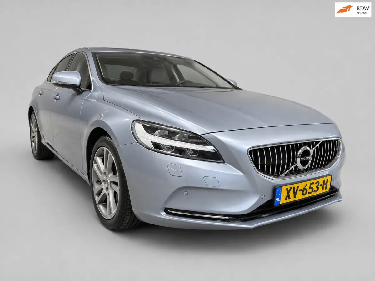 2.0 T4 Inscription - Automaat - Leder met memory - Stoelverw - Navi - Camera - Trekhaak - Dealeronderhouden