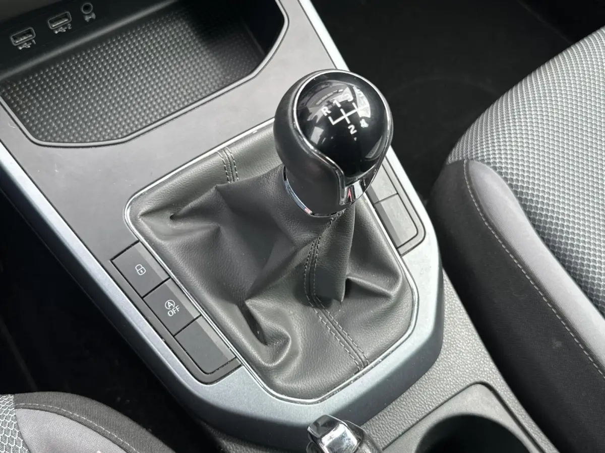 1.0 TSI Xcellence Launch Edition Clima Cruise