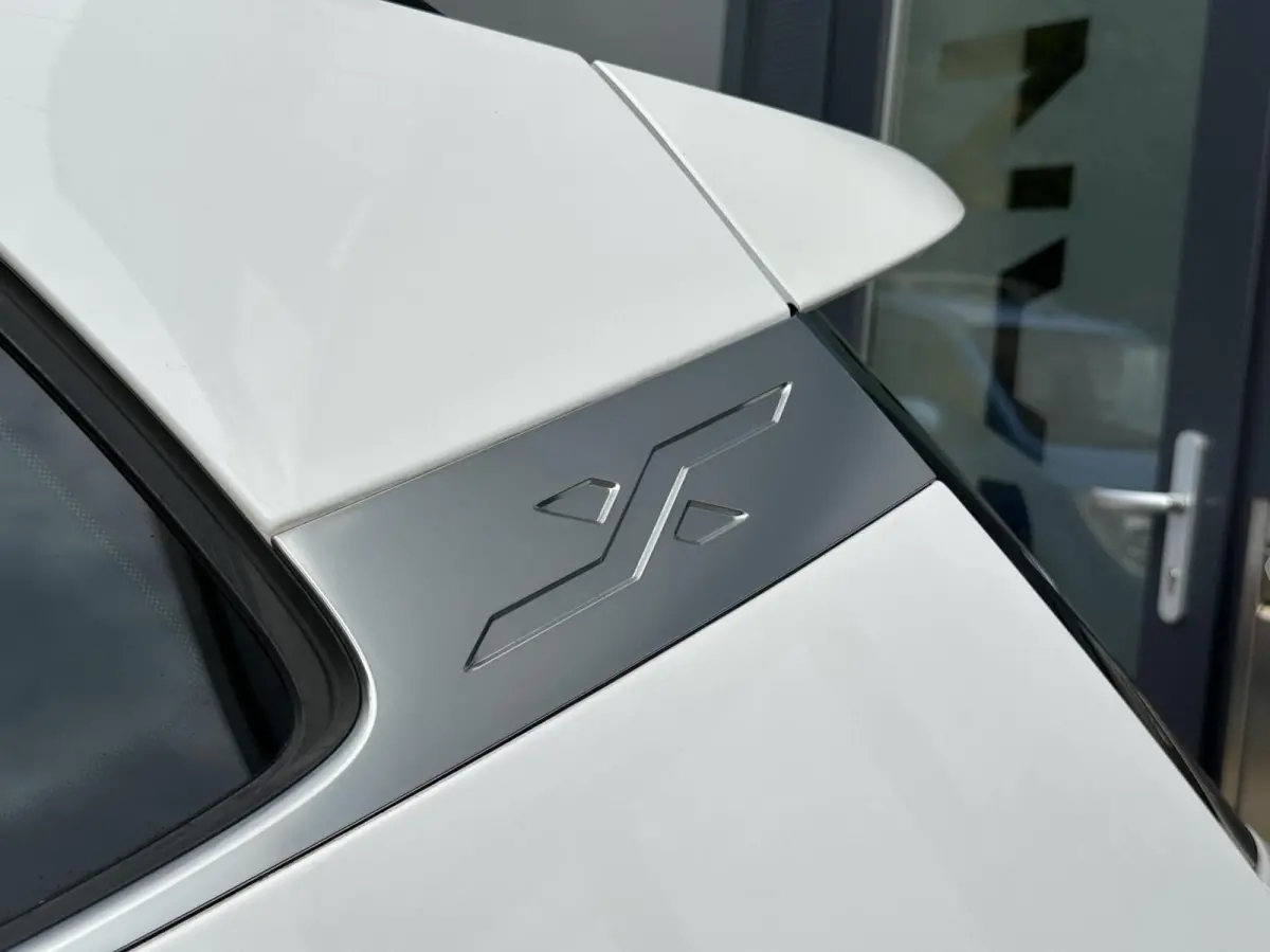 1.0 TSI Xcellence Launch Edition Clima Cruise