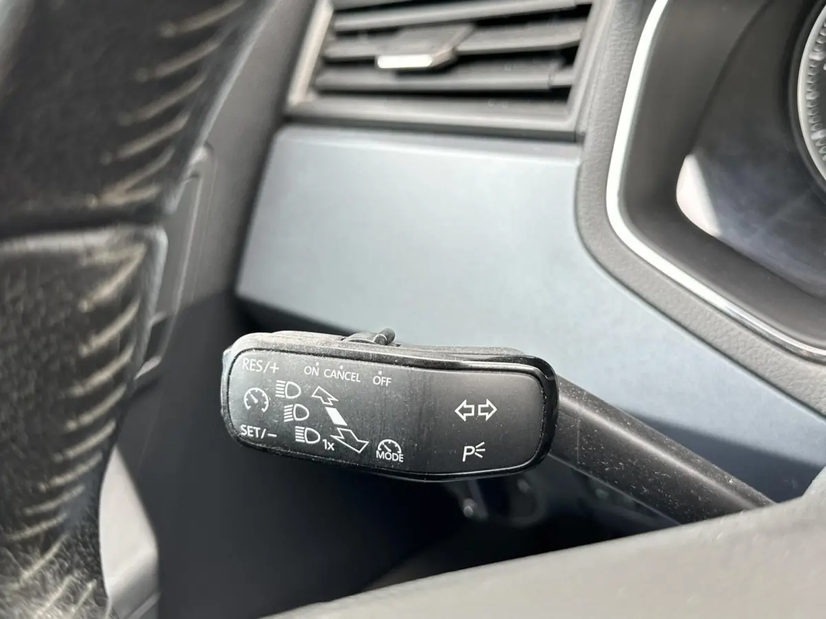 1.0 TSI Xcellence Launch Edition Clima Cruise