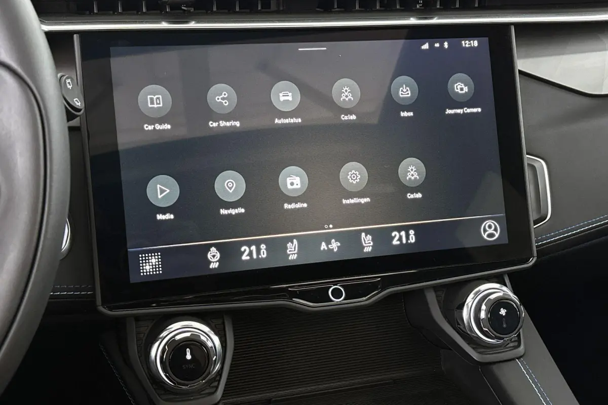 1.5 PHEV Panoramadak Stuur-Stoelverwarming 360-Camera