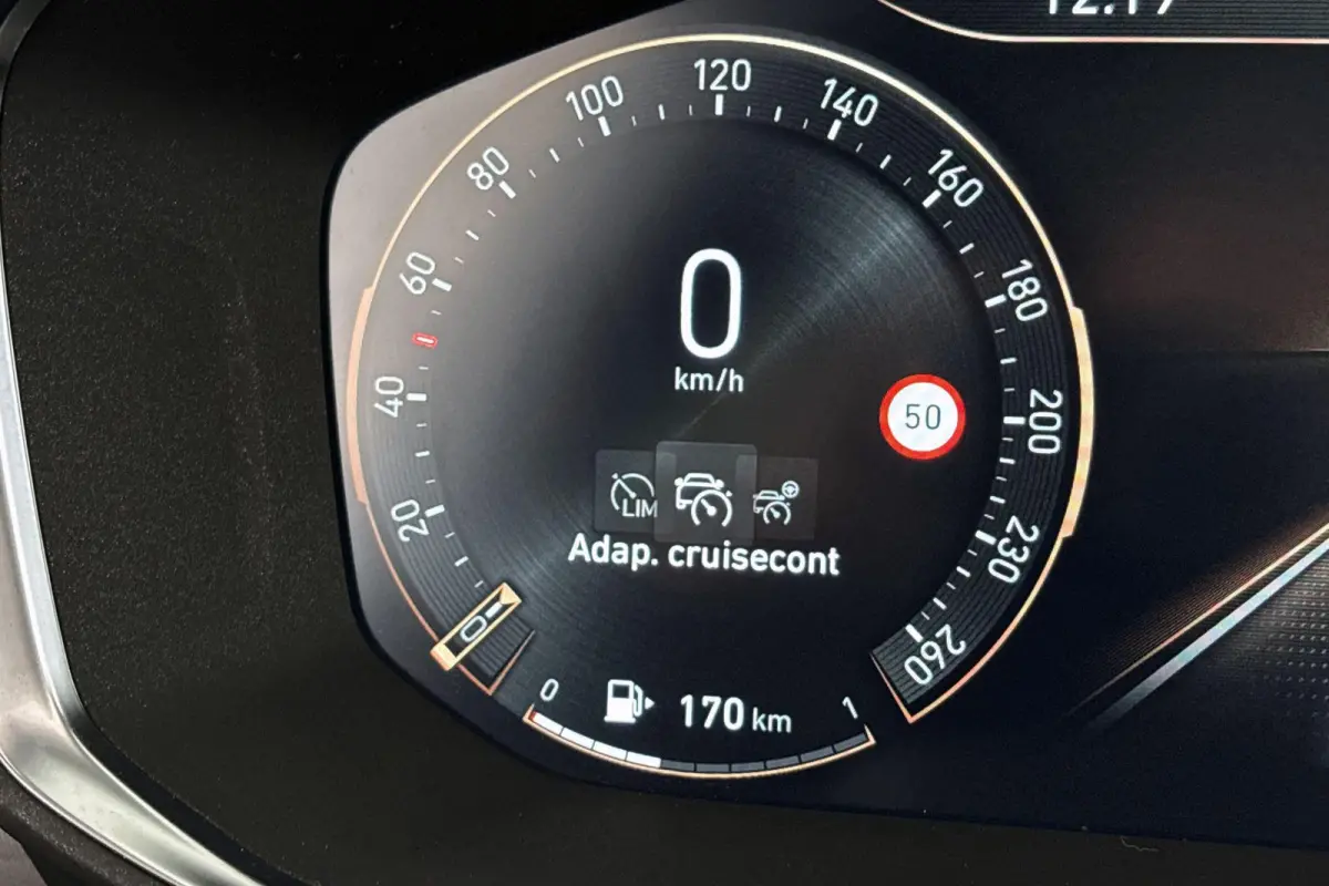 1.5 PHEV Panoramadak Stuur-Stoelverwarming 360-Camera
