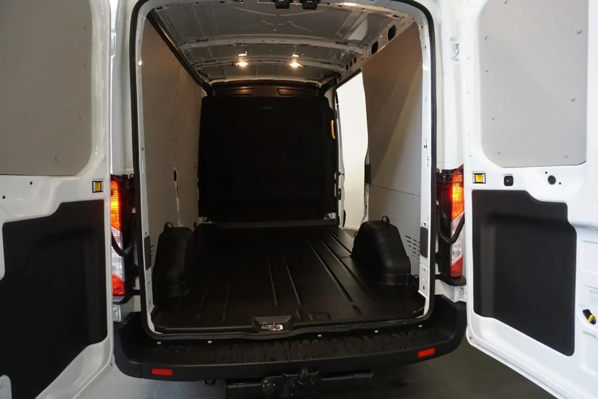 105pk L2H2 Trend Airco Trekhaak Navigatie Cruise