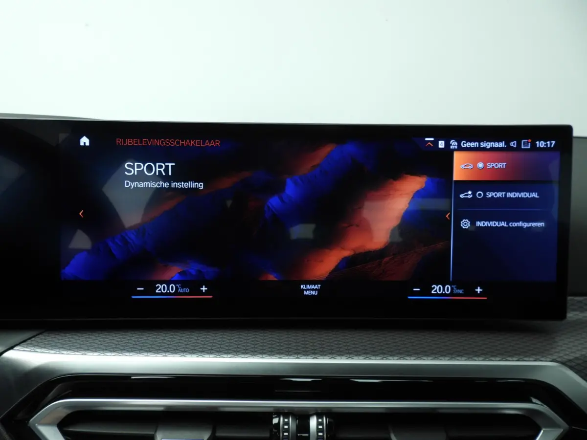 320e | M-Sportpakket | LED | Navigatie | Sportstoelen | Lendensteunen | DAB | Hifi speakers | Alu 18 inch