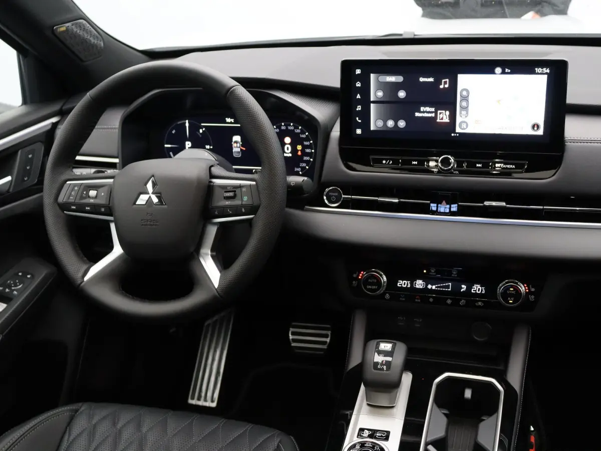 2.4 PHEV Instyle | Trekhaak | Stoelverwarming Voor en Achter | Elektrische Achterklep | Yamaha audio | Panoramadak | Stoelmassage |