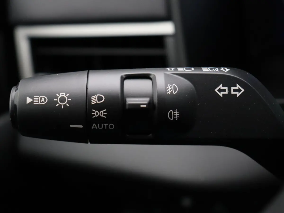 2.4 PHEV Instyle | Trekhaak | Stoelverwarming Voor en Achter | Elektrische Achterklep | Yamaha audio | Panoramadak | Stoelmassage |