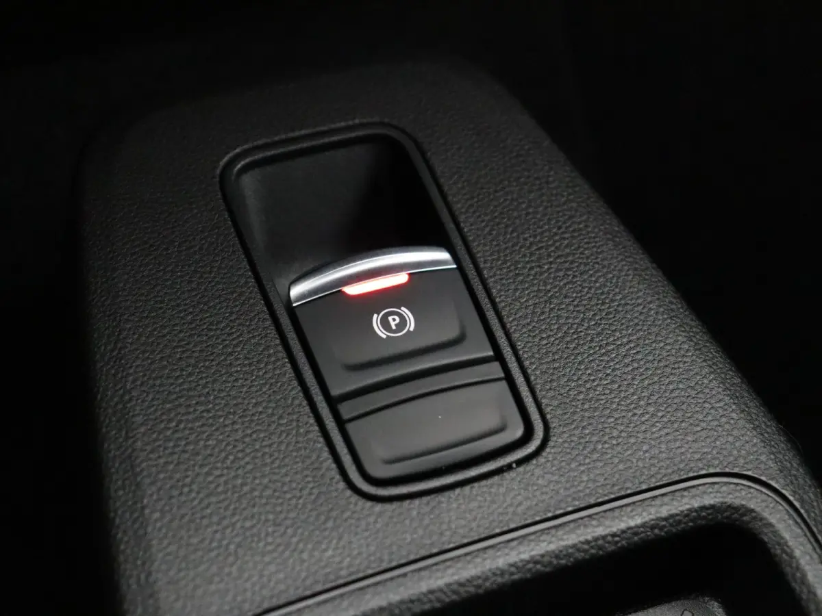 urban range evolution 40 kWh | Vijf jaar garantie | Stoelverwarming | Apple carplay / Android Auto |