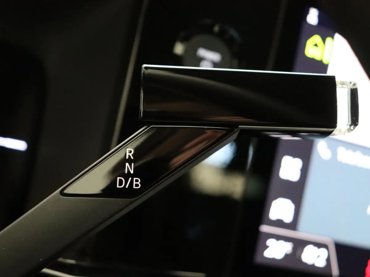 urban range evolution 40 kWh | Vijf jaar garantie | Stoelverwarming | Apple carplay / Android Auto |