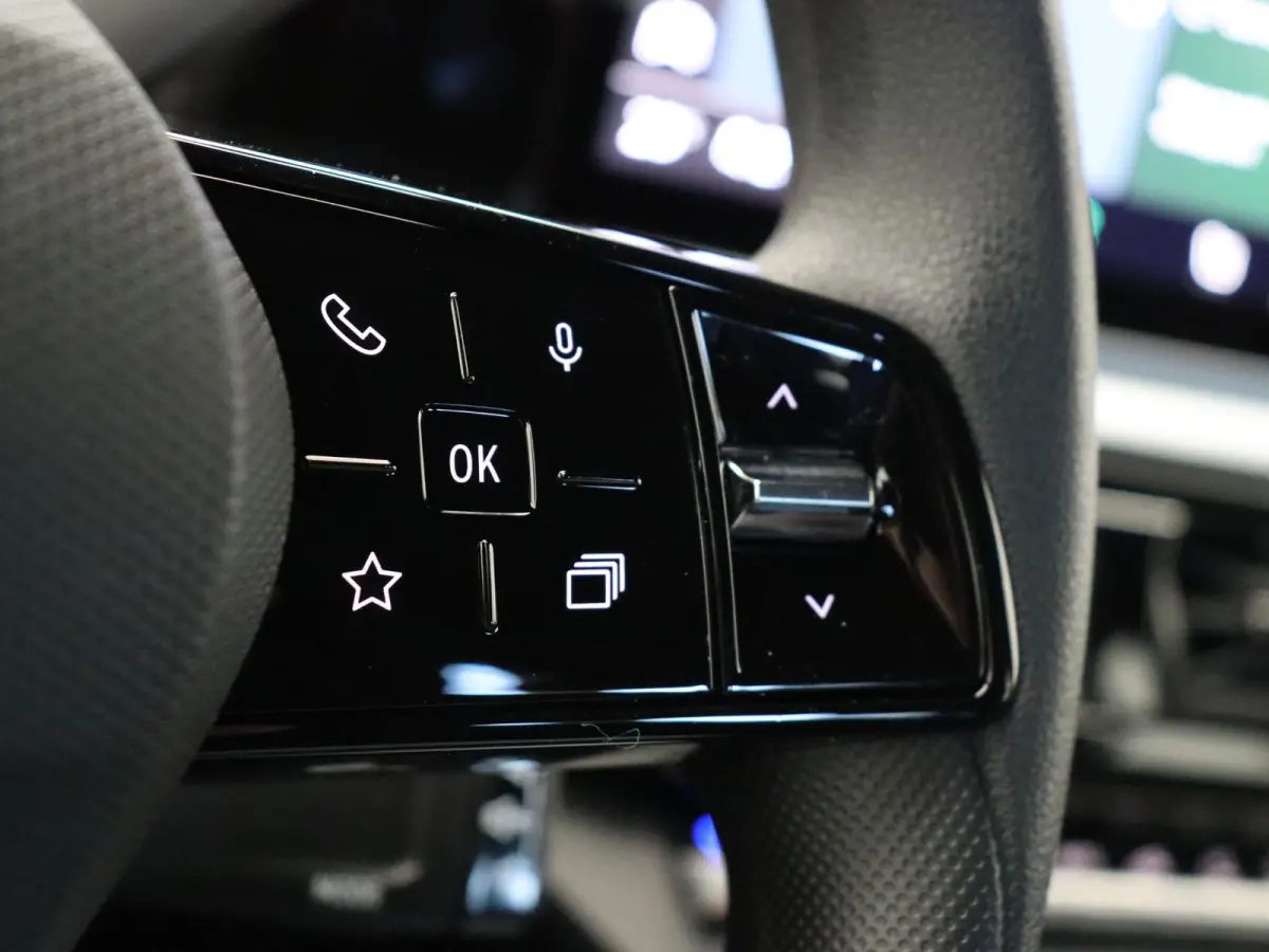 urban range evolution 40 kWh | Vijf jaar garantie | Stoelverwarming | Apple carplay / Android Auto |