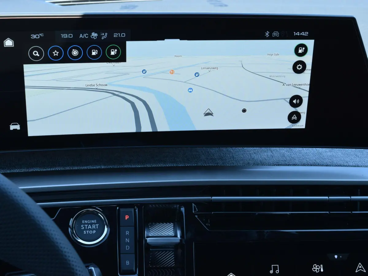 1.6 plug-in Hybrid 225 GT l 360 camera l Schuif/ kanteldak l Elektrische AGR voorstoelen l