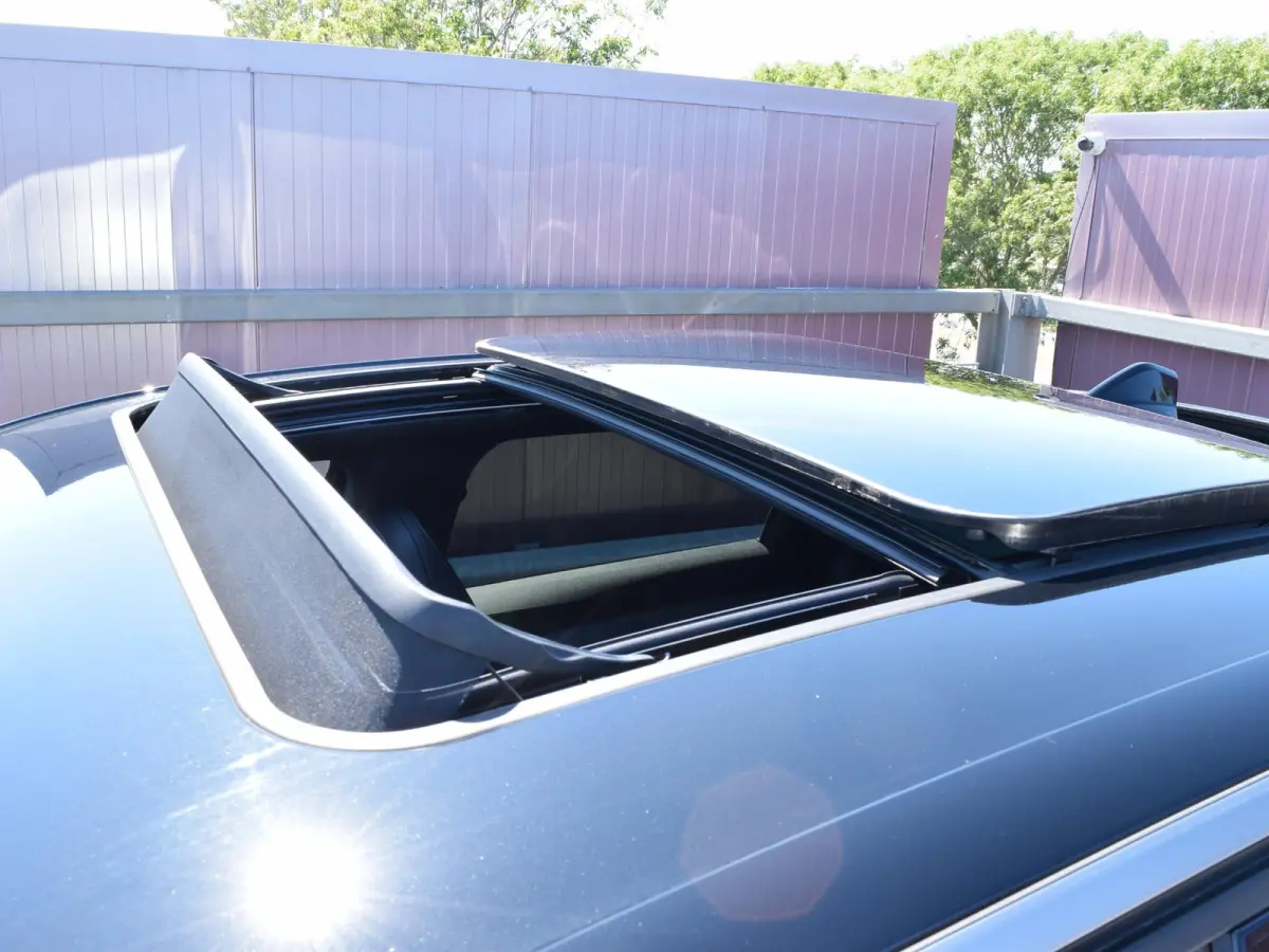 1.6 plug-in Hybrid 225 GT l 360 camera l Schuif/ kanteldak l Elektrische AGR voorstoelen l