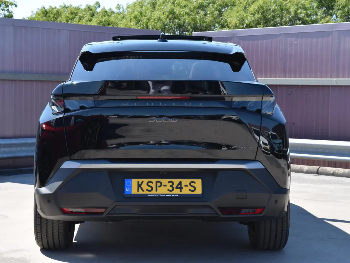 1.6 plug-in Hybrid 225 GT l 360 camera l Schuif/ kanteldak l Elektrische AGR voorstoelen l