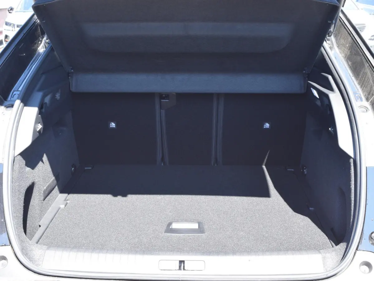 1.6 plug-in Hybrid 225 GT l 360 camera l Schuif/ kanteldak l Elektrische AGR voorstoelen l