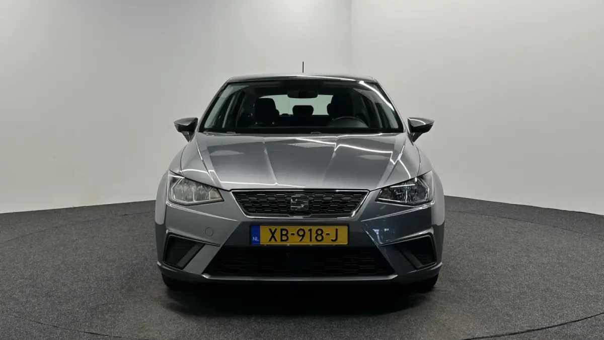 1.0 TSI Business Intense TREKHAAK NAVI CRUISE STOEL VERWARMING 85000 KM.