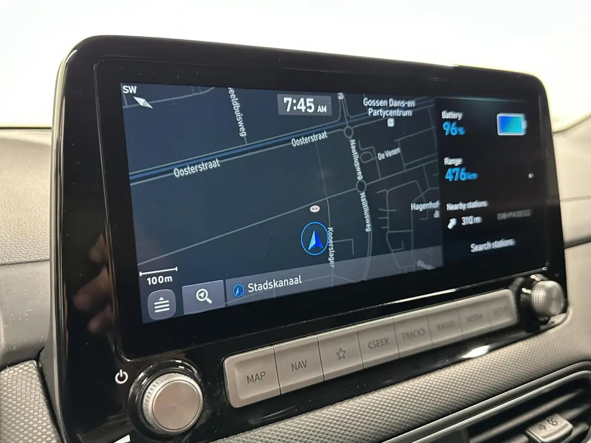 EV Comfort 64 kWh 3 Fase Warmtepomp CAMERA CARPLAY NAVI ECC ADAPTIEF CRUISE.