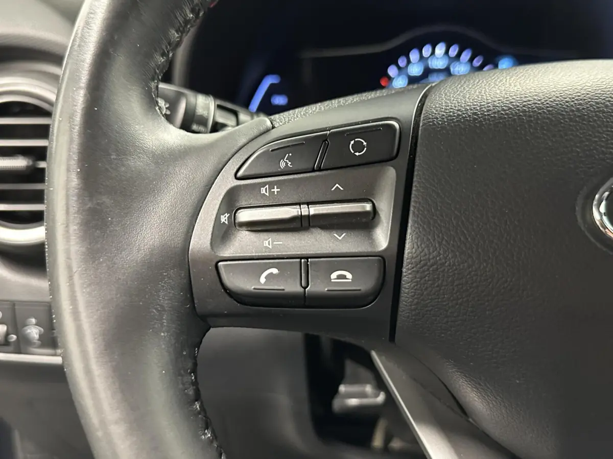 EV Comfort 64 kWh 3 Fase Warmtepomp CAMERA CARPLAY NAVI ECC ADAPTIEF CRUISE.
