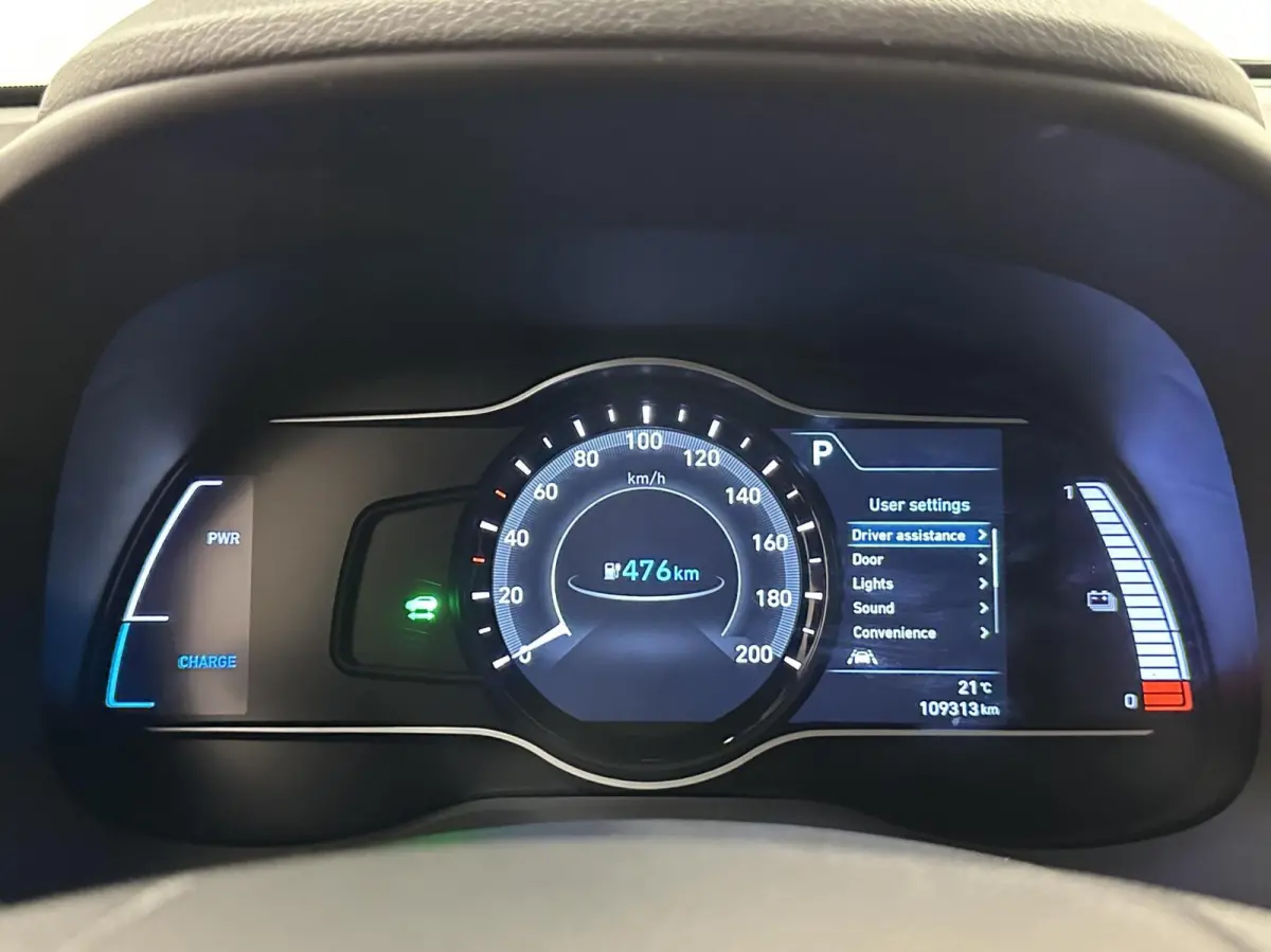 EV Comfort 64 kWh 3 Fase Warmtepomp CAMERA CARPLAY NAVI ECC ADAPTIEF CRUISE.
