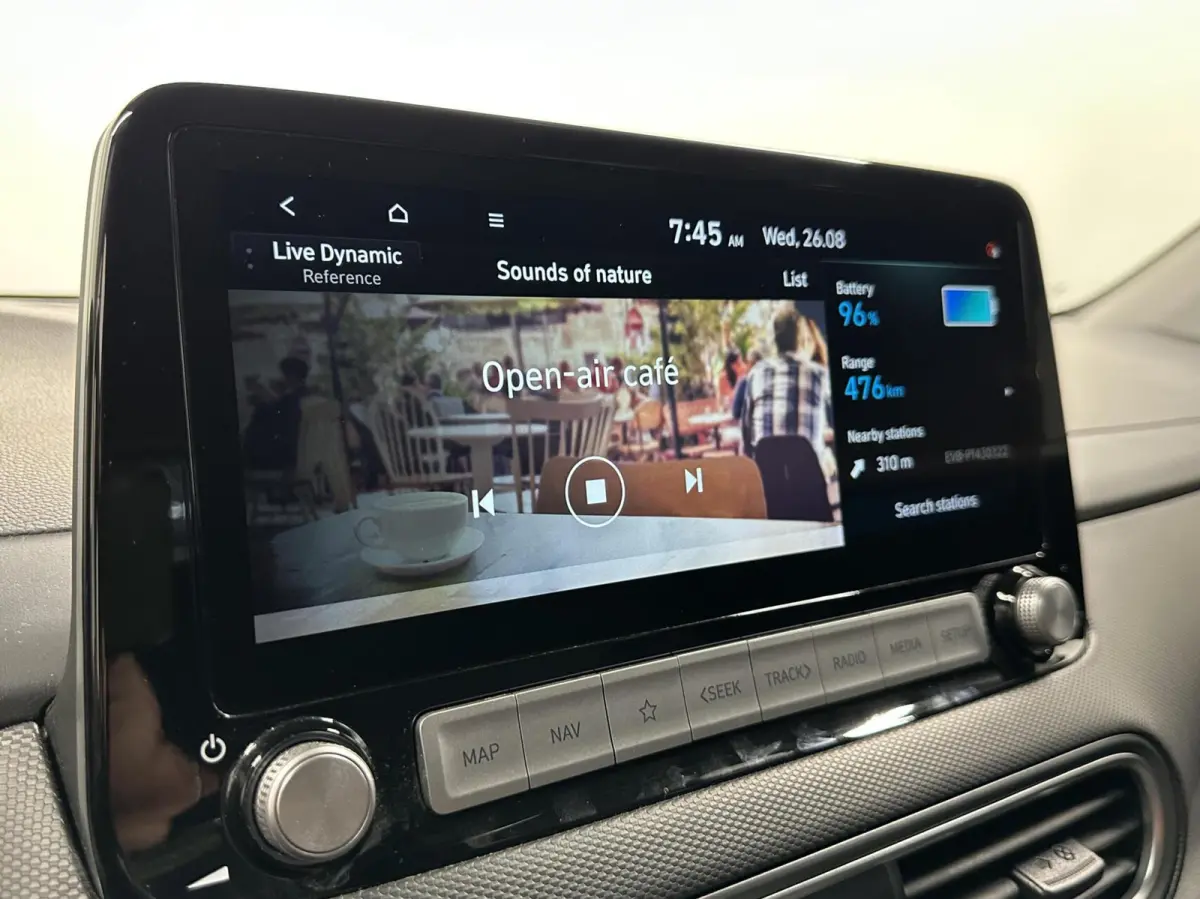 EV Comfort 64 kWh 3 Fase Warmtepomp CAMERA CARPLAY NAVI ECC ADAPTIEF CRUISE.