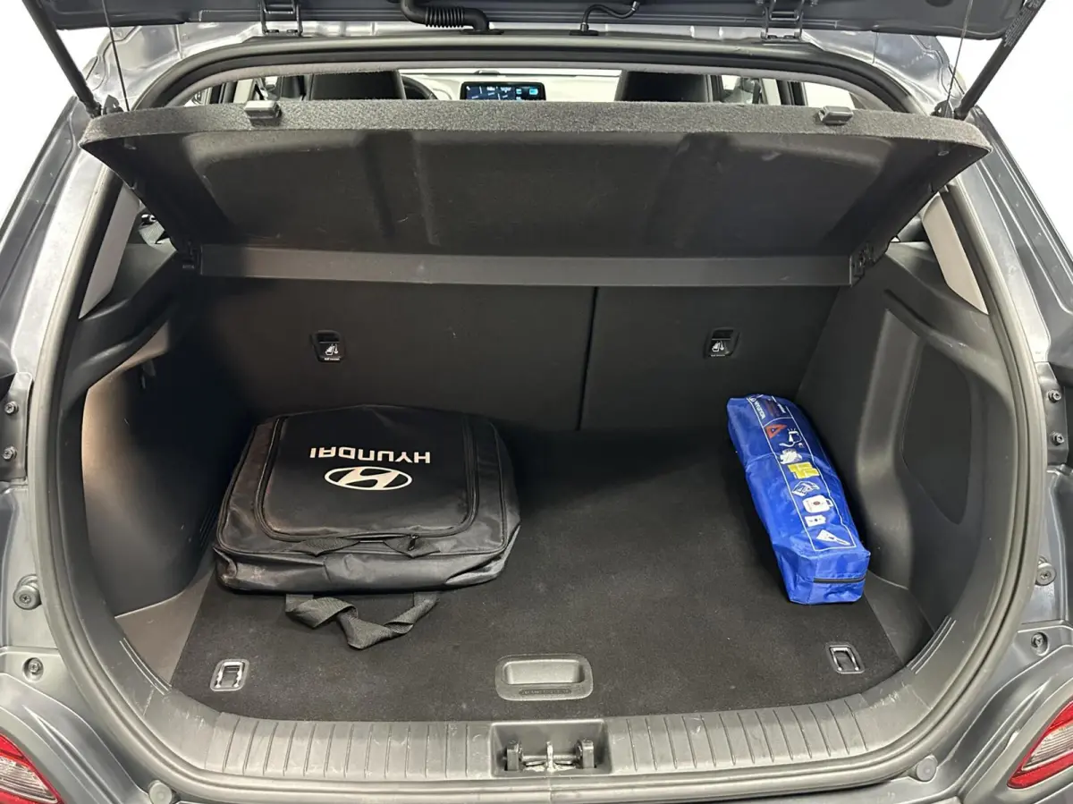 EV Comfort 64 kWh 3 Fase Warmtepomp CAMERA CARPLAY NAVI ECC ADAPTIEF CRUISE.