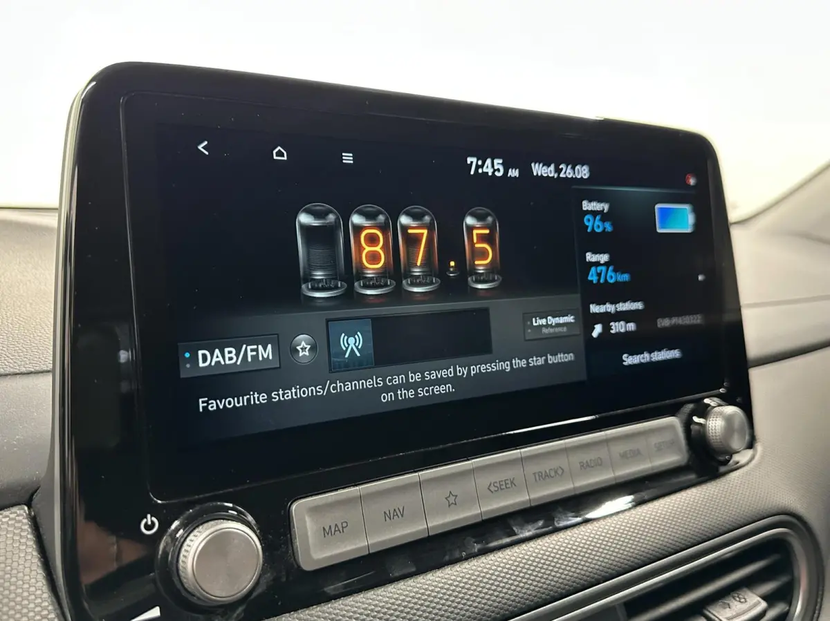 EV Comfort 64 kWh 3 Fase Warmtepomp CAMERA CARPLAY NAVI ECC ADAPTIEF CRUISE.