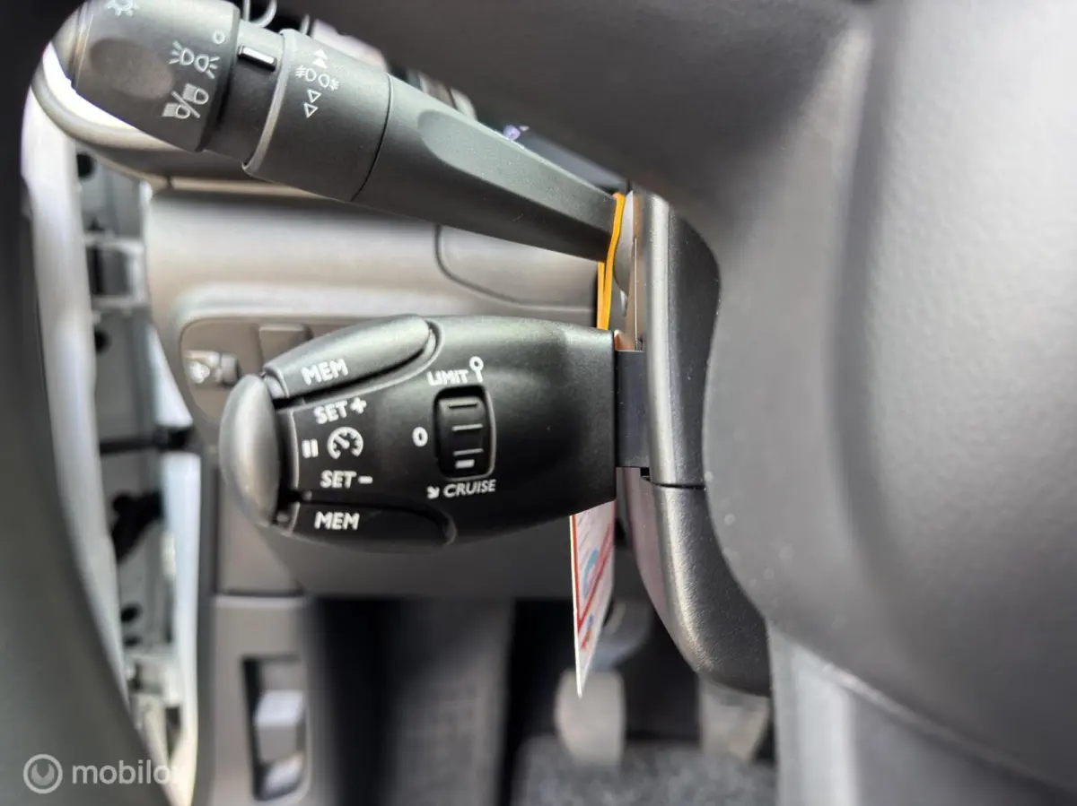 1.2 PureTech C-Series / Carplay / All in prijs