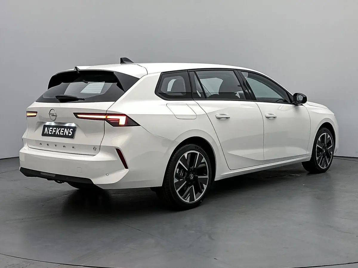 54 kWh Edition Adaptieve Cruise Control | Led | 18 Inch | Parkeersensoren Voor + Achter
